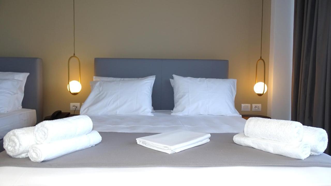Valmar Hotel Ksamil Eksteriør billede