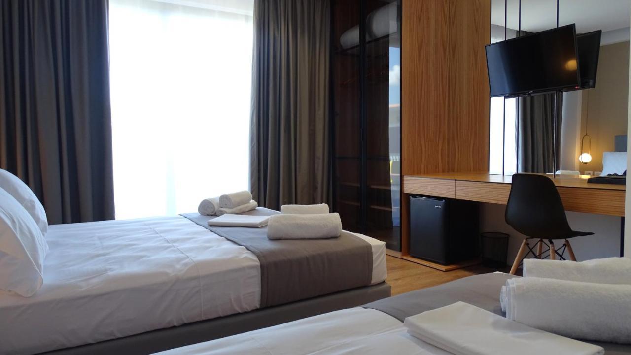 Valmar Hotel Ksamil Eksteriør billede