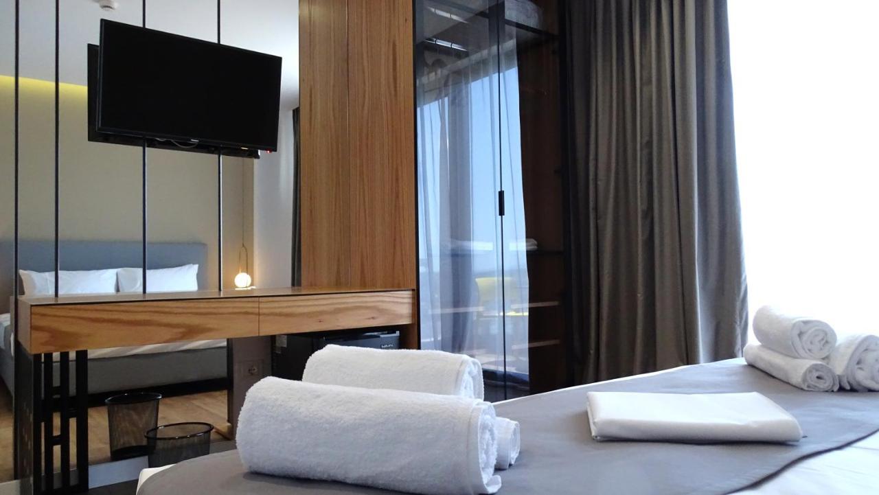 Valmar Hotel Ksamil Eksteriør billede
